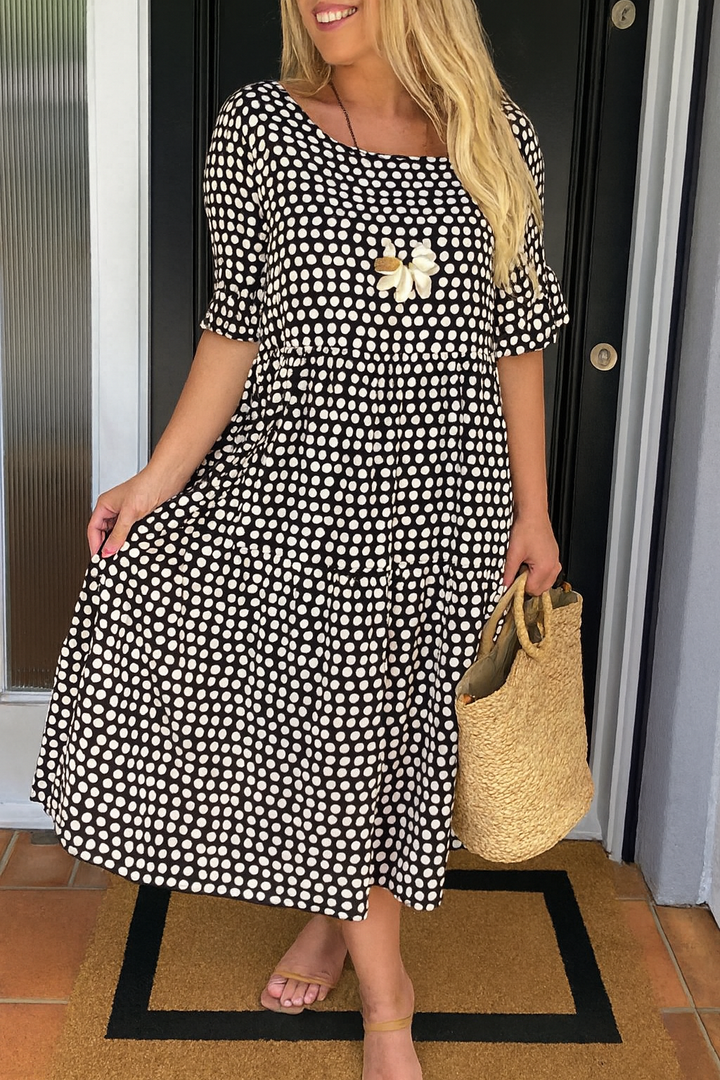 Zora | Sable Short-Sleeve Midi Dress