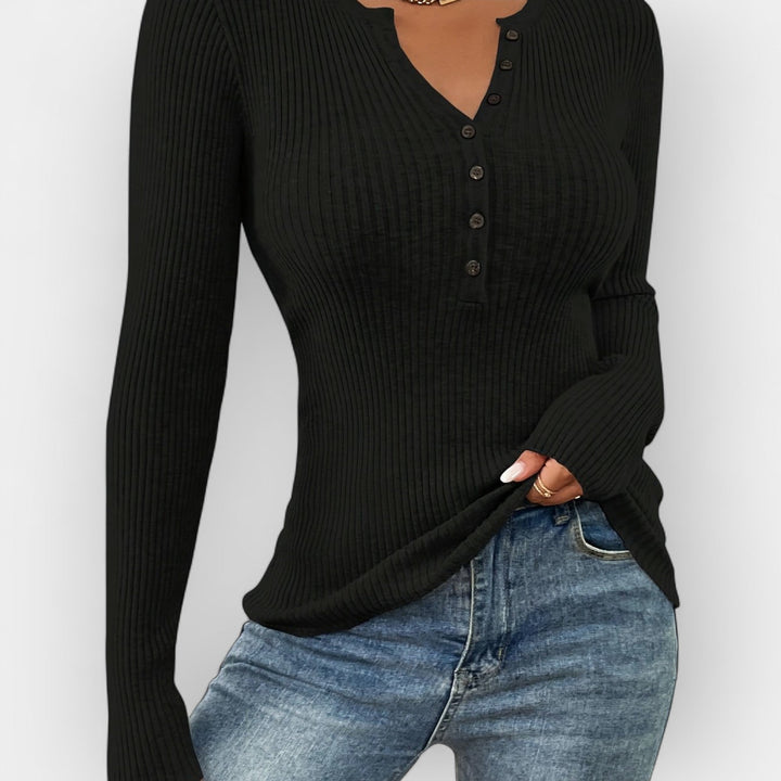 Zuzana – Elegant Long Sweater