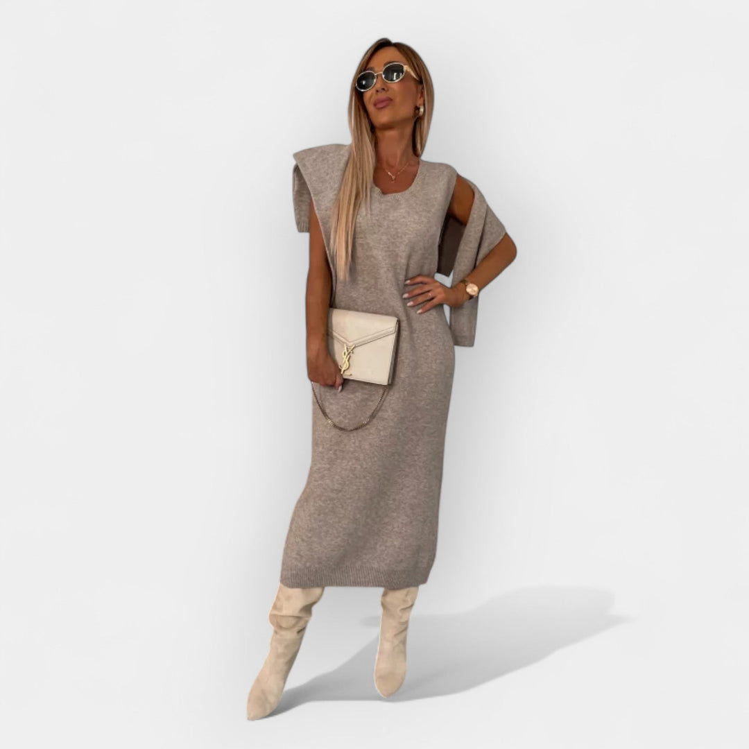 Comfortable Midi Dress with Turtleneck