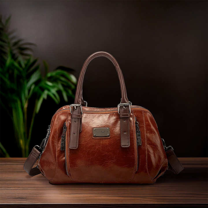 Silk | Timeless, luxurious bag with a bold statement