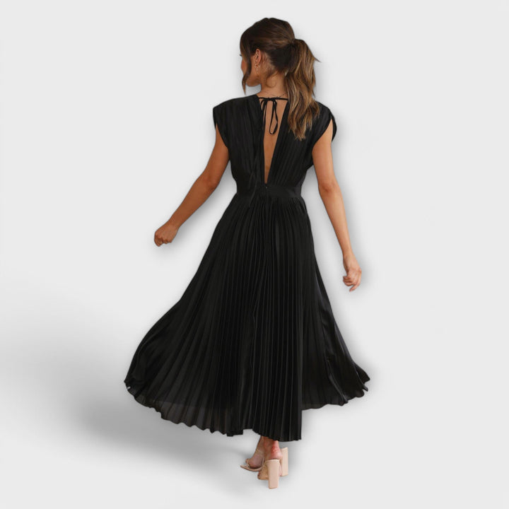 Stylish Pleated Dress