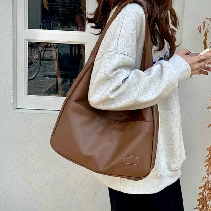 Goia Shoulder Bag