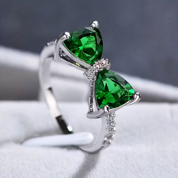 Emerald Bow Ring